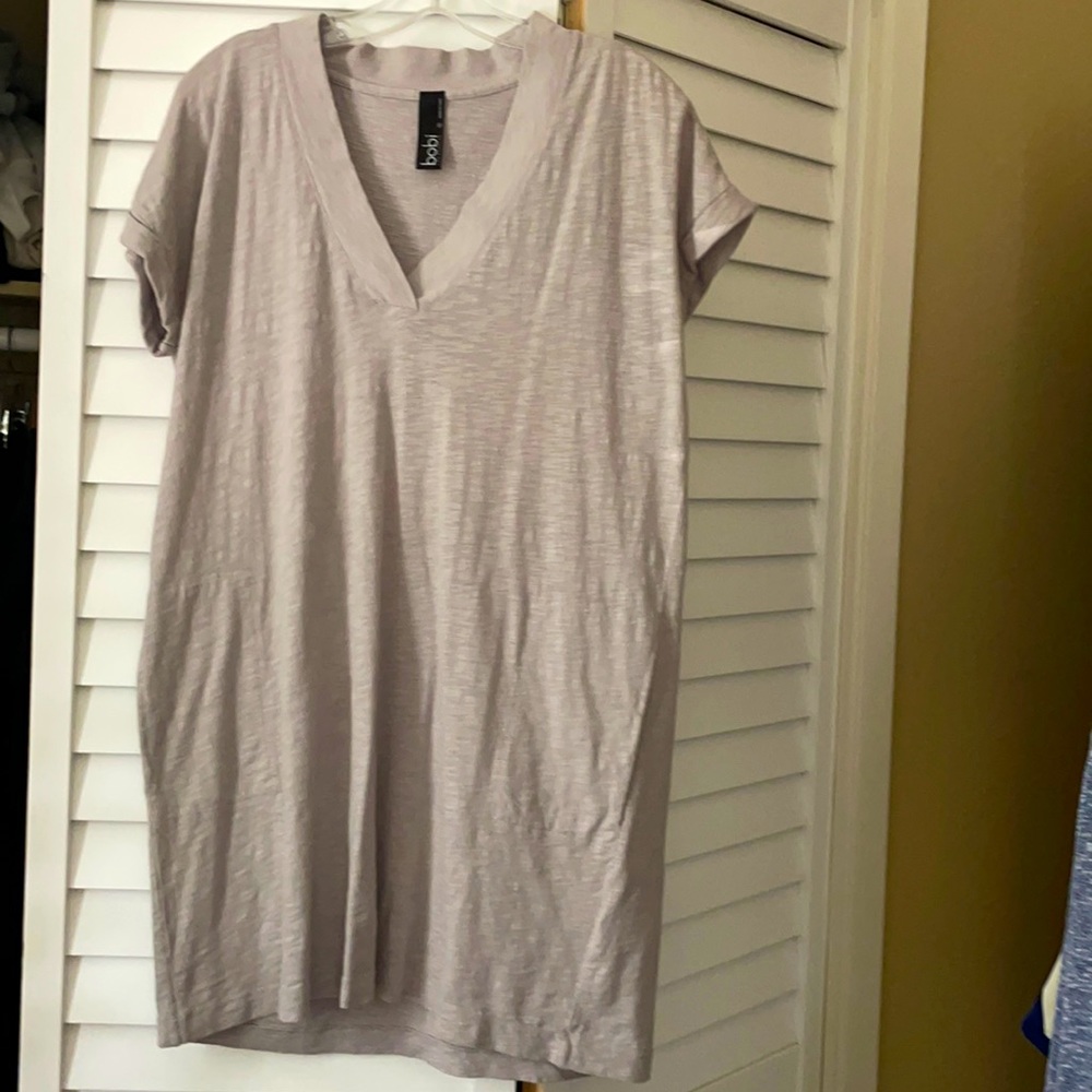 NWOT V-Neck VICI dress